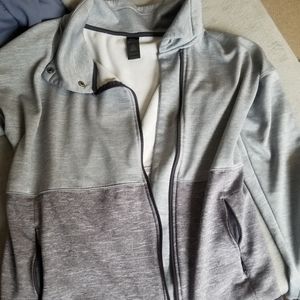 Active light sweater